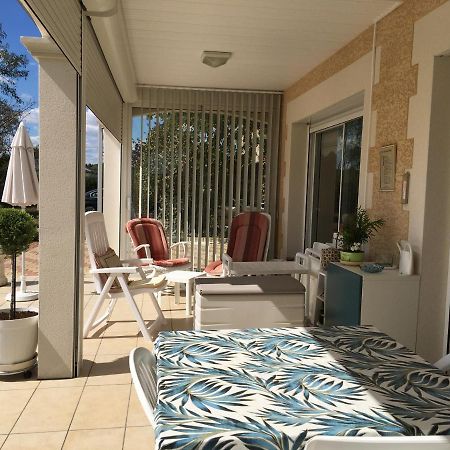 La Roseraie Residence Pres De Vichy Charmeil Εξωτερικό φωτογραφία